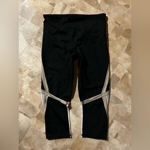 Champion Women’s Size Large Capri Length Workout Yoga Pants